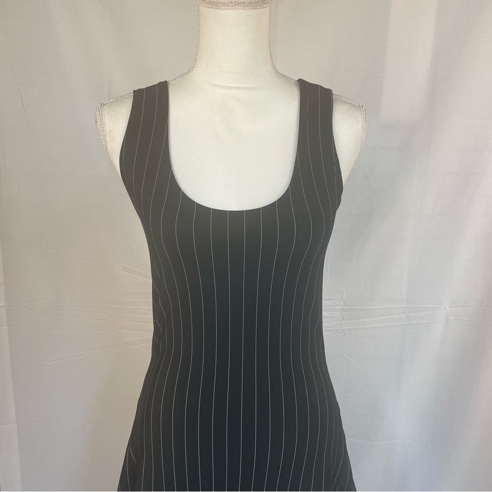 Elhoffer‎ Essential Aquarius Knee Length Reversible Dress in Gray Pinstripe XS